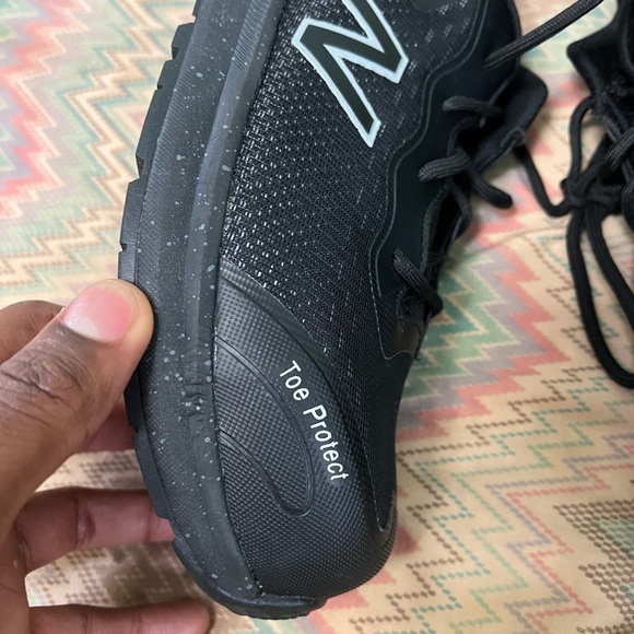 NIB New Balance Logic Composite Safety Toe, Black orange - Picture 5 of 11